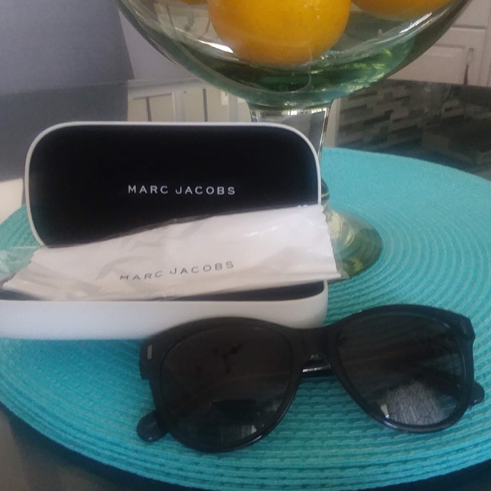 Marc Jacobs Sunglasses with Case